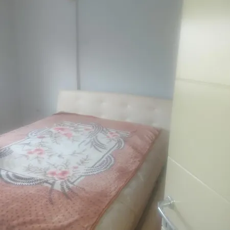 Hana's Luxury Apartment *